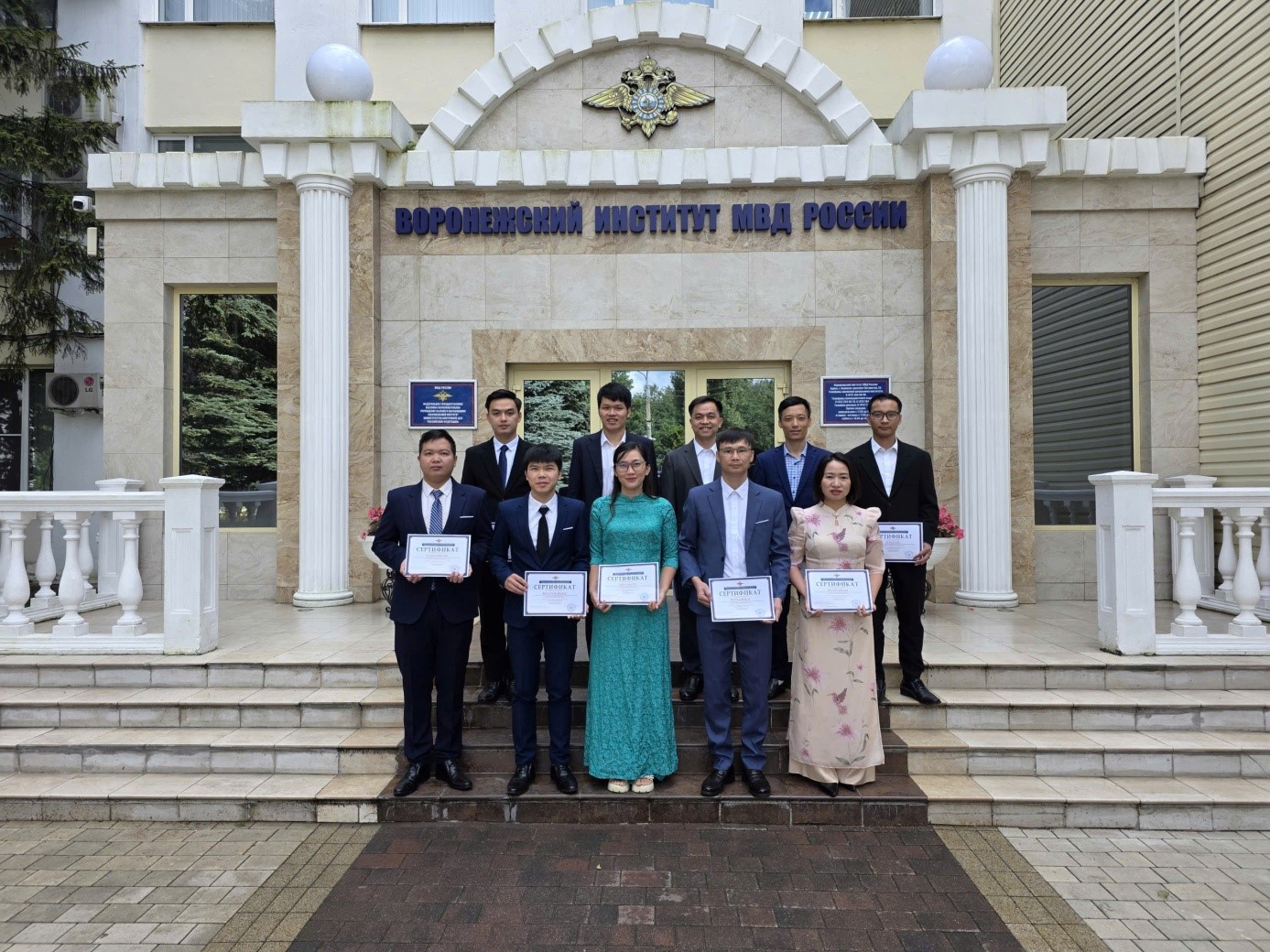 Đoàn giảng viên Học viện Kỹ thuật và Công nghệ an ninh hoàn thành chương trình bồi dưỡng “An ninh hệ thống máy tính” tại viện Voronezh thuộc Bộ Nội vụ Liên bang Nga