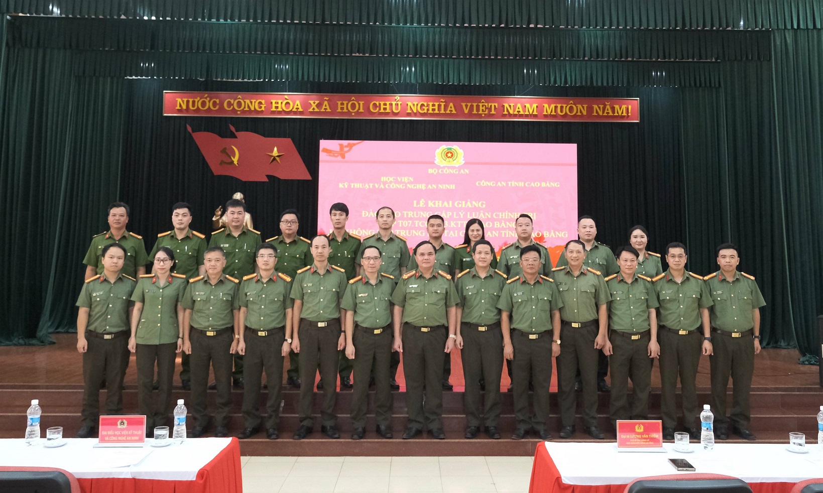 Học viện Kỹ thuật và Công nghệ an ninh phối hợp Công an tỉnh Cao Bằng khai giảng lớp đào tạo trung cấp lý luận chính trị hệ không tập trung năm học 2026 – 2027