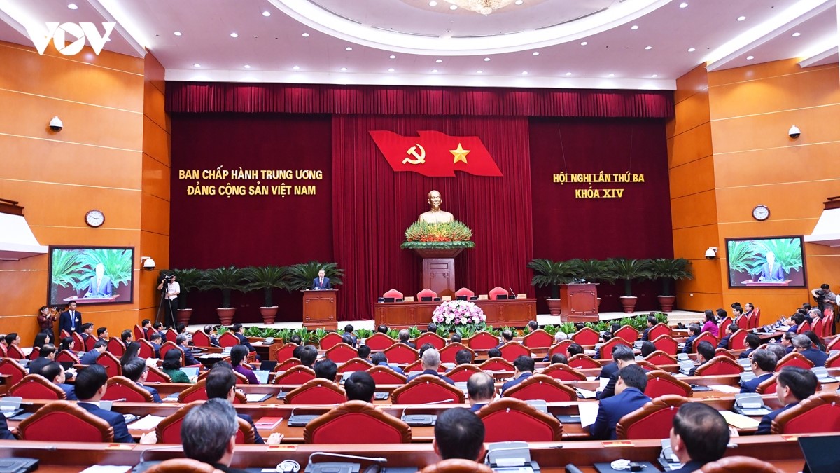 Bàn về nguyên tắc “Phát triển đến đâu, an ninh đến đó” trong chiến lược…